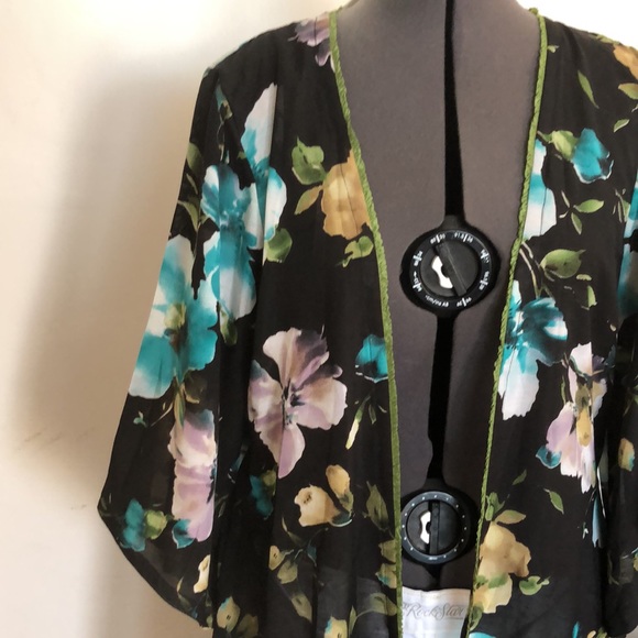 Floral jacket - Picture 4 of 5